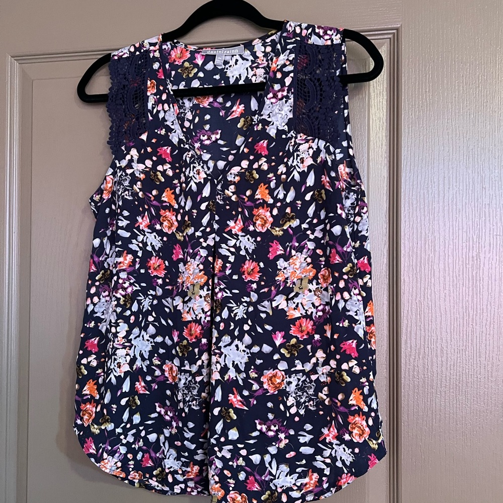 Women’s Navy and Floral Sleeveless Blouse
